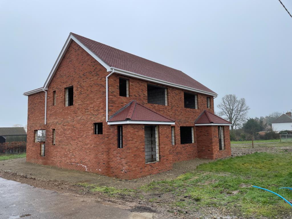 Lot: 95 - A PAIR OF THREE/FOUR-BEDROOM SEMI-DETACHED HOUSE FOR COMPLETION -